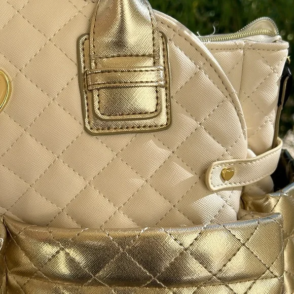 Betsey Johnson Diaper Bags with Changing Pad - Picture 8 of 11